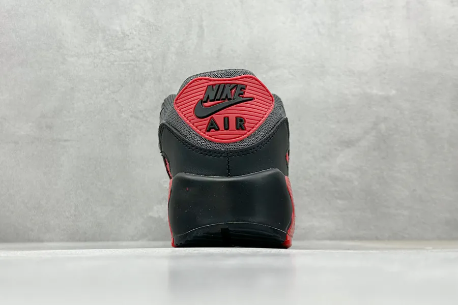 Nike Air Max 90 Urban Sport Sneaker with Grind Material