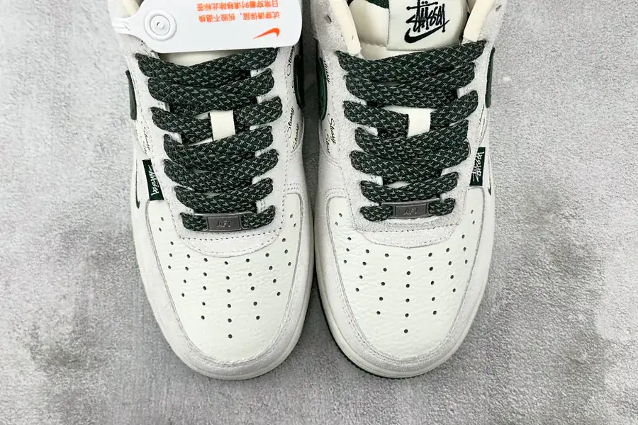 Nike Air Force 107 Stussy Collaboration White Green