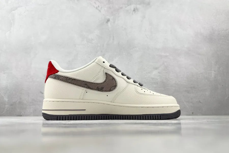 Nike Air Force 107 LV Collaboration Beige Brown