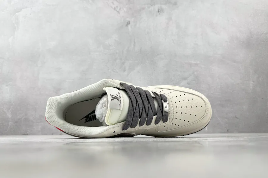 Nike Air Force 107 LV Collaboration Beige Brown