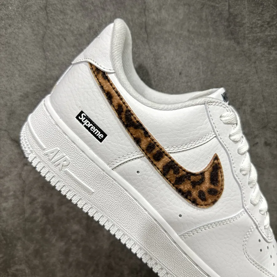 Nike Air Force 1 Low 07 x Superme Leopard Print