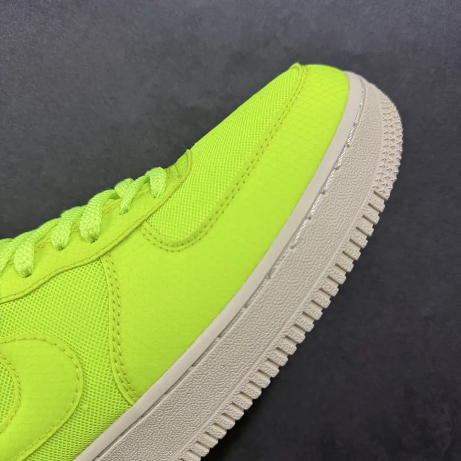 Nike Air Force 1 Low Original Calfskin, Authentic Style