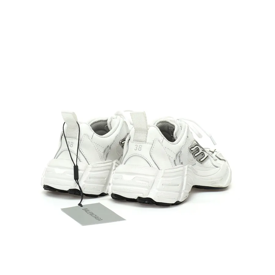 BALENCIAGA Monday Sneaker Vintage Style, Daily Commute