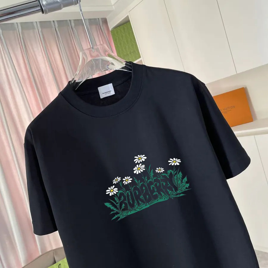 Burberry 2025 Summer New Collection Short Sleeve T Shirt