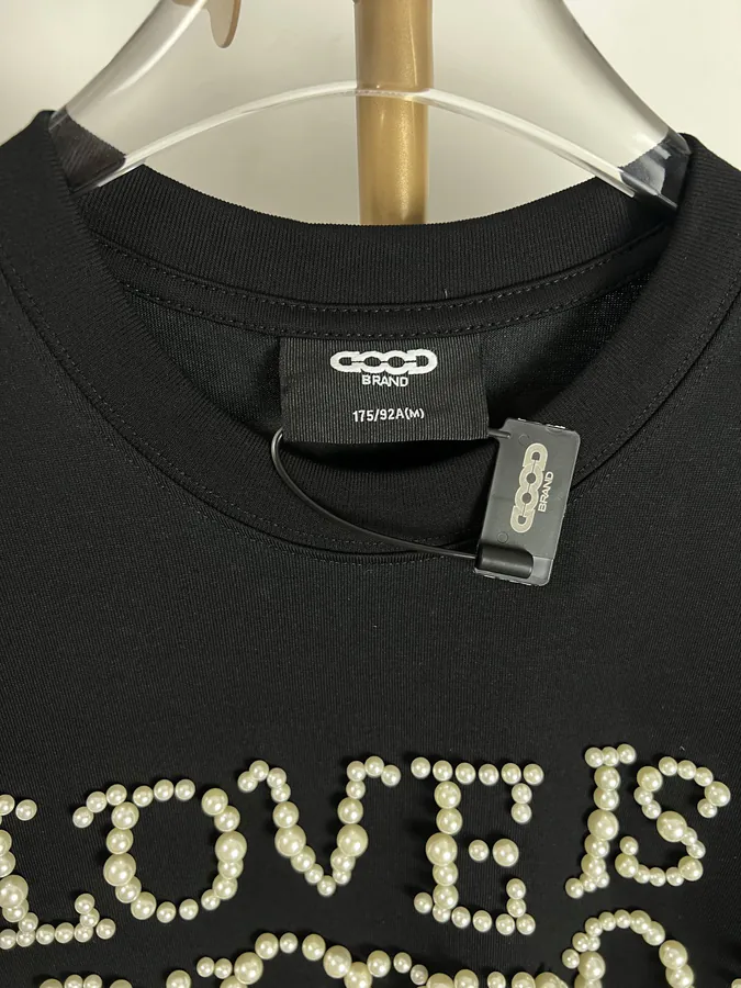 GOODBRAND Simple Pearl Statement Round Neck Short Sleeve