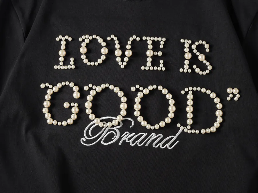 GOODBRAND Simple Pearl Statement Crewneck Short Sleeve