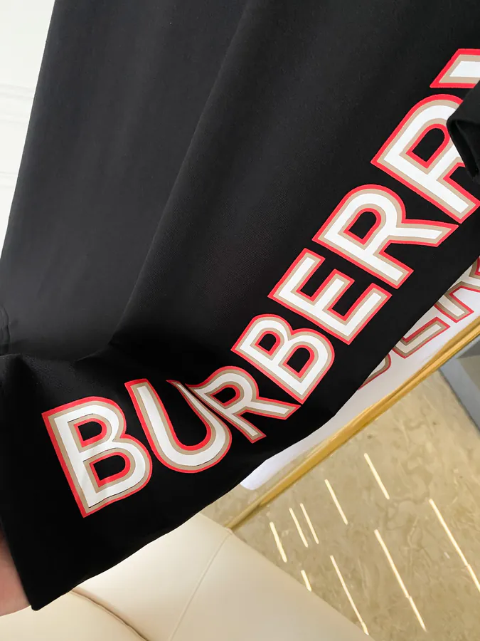Burberry Logo Print Cotton T Shirt Classic Fit