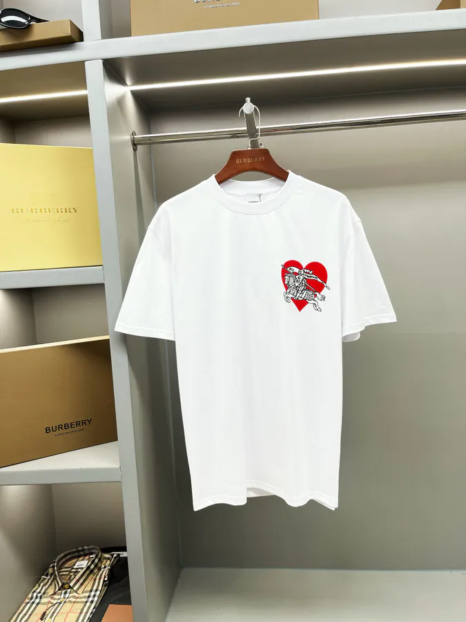 Burberry Heart Shape Equestrian Badge Cotton T Shirt