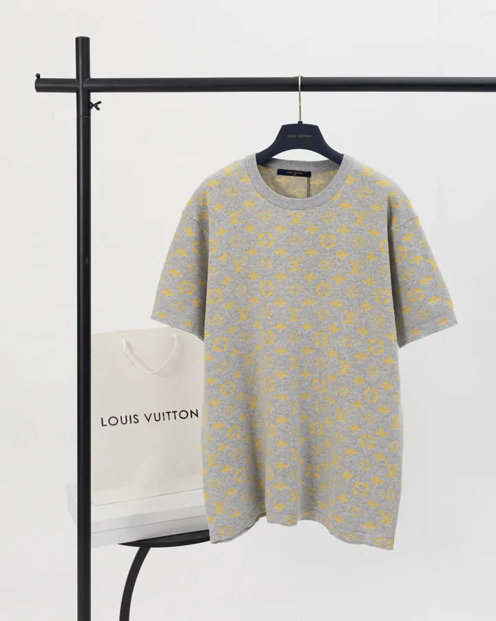 LOUIS VUITTON 25Ss New Gold Monogram Print Cotton T Shirt