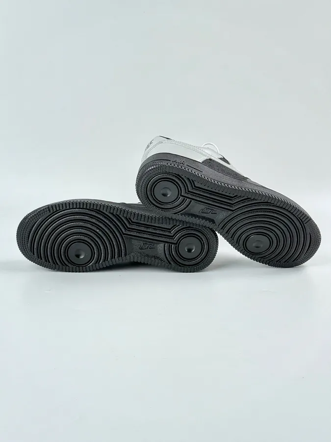 Nike Air Force 1 Low 07 Black Silver