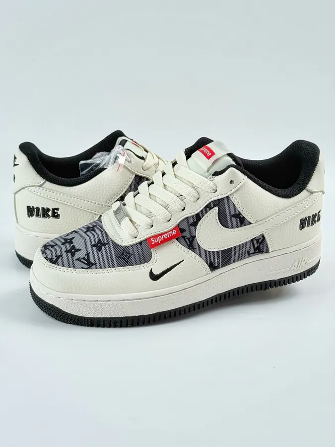 Nike Air Force 1 Low 07 x Supreme White Black Swoosh
