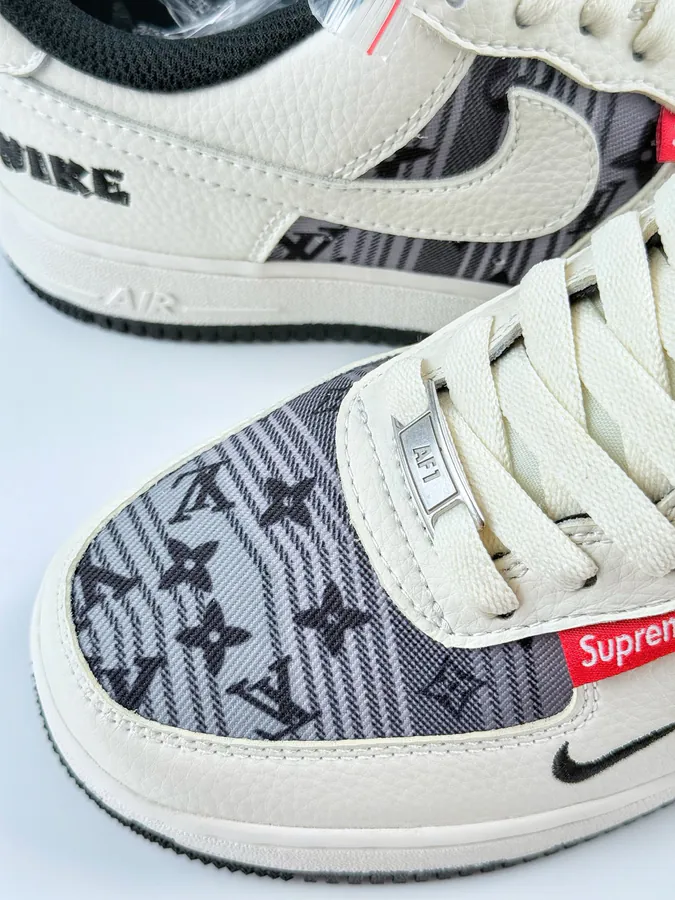 Nike Air Force 1 Low 07 x Supreme White Black Swoosh