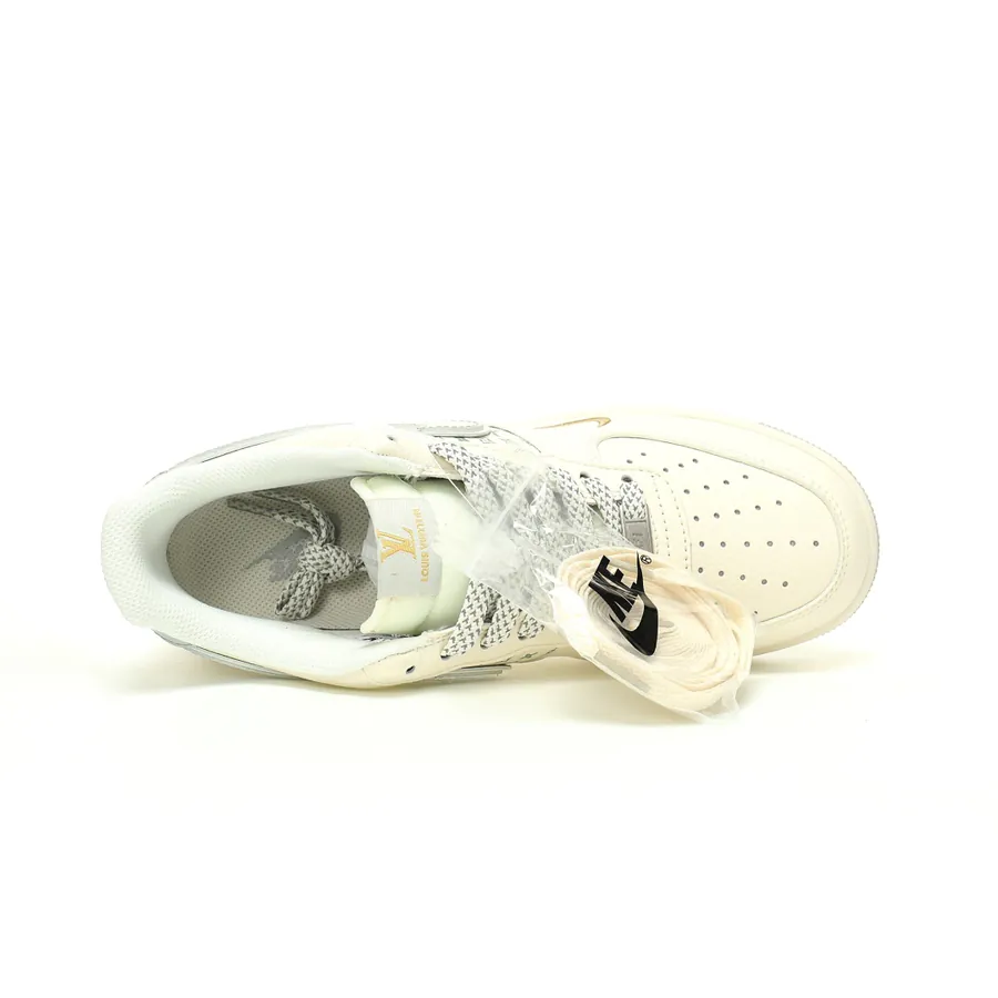 Louis Vuitton x Air Force 1 07 8 Low Monogram Classic Sneaker