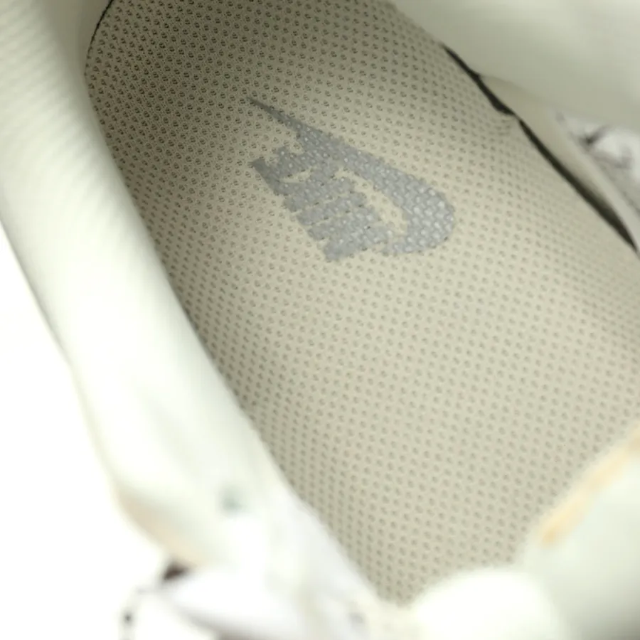 Louis Vuitton x Air Force 1 07 8 Low Monogram Classic Sneaker