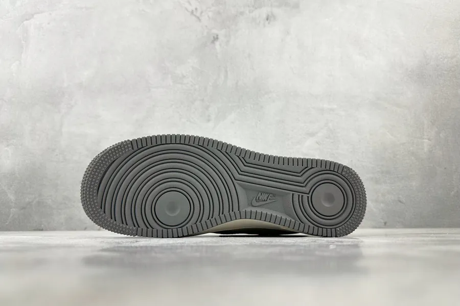 Nike Air Force 107 Stussy Collaboration Grey White
