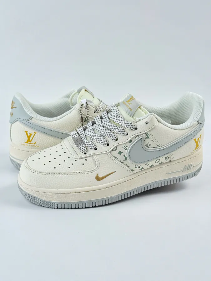 Nike Air Force 1 Low 07 x Louis Vuitton White and Gray Monogram Starry