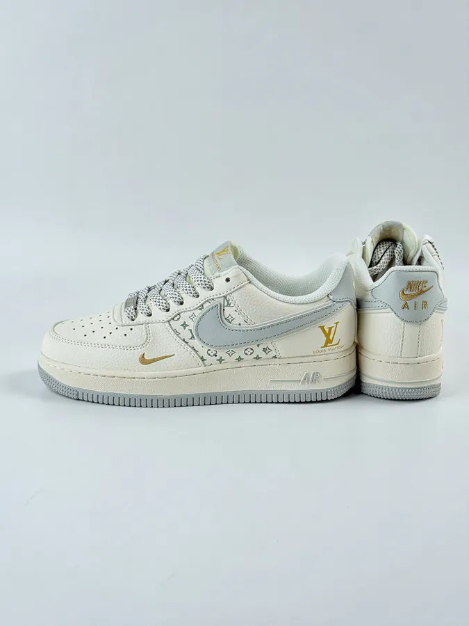 Nike Air Force 1 Low 07 x Louis Vuitton White and Gray Monogram Starry