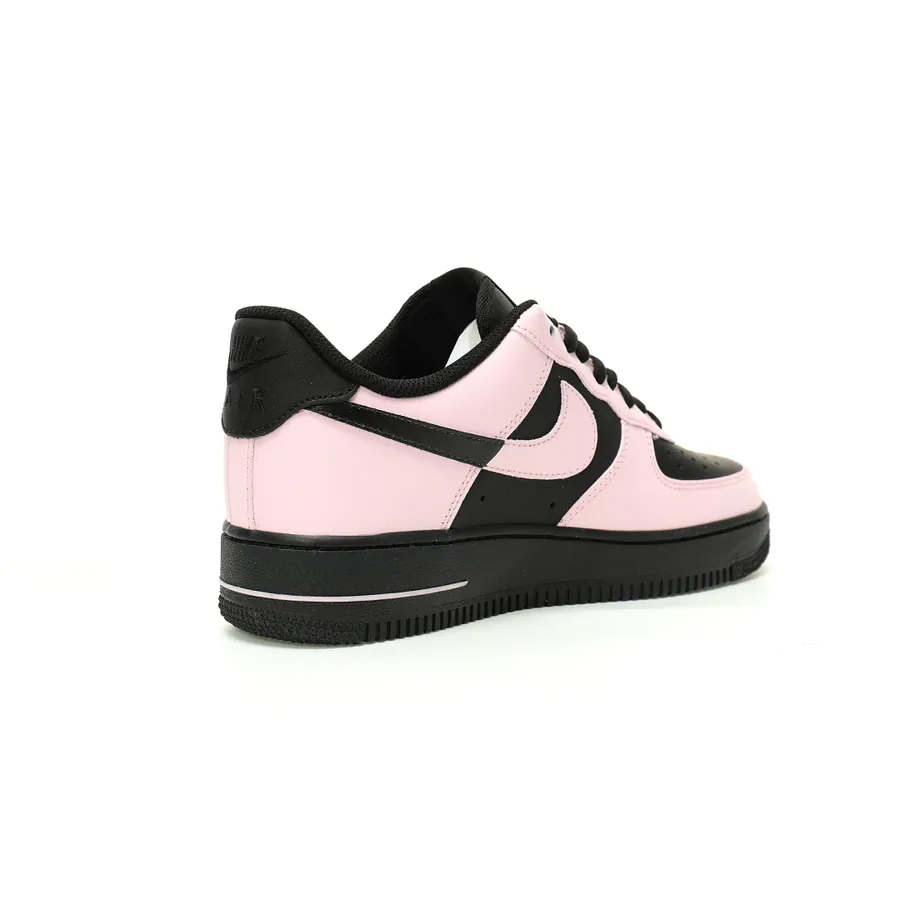 AF1 07 Low Classic Low Sneaker in Grained Calfskin