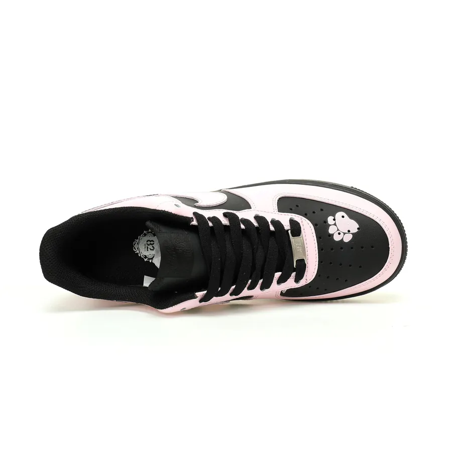 AF1 07 Low Classic Low Sneaker in Grained Calfskin
