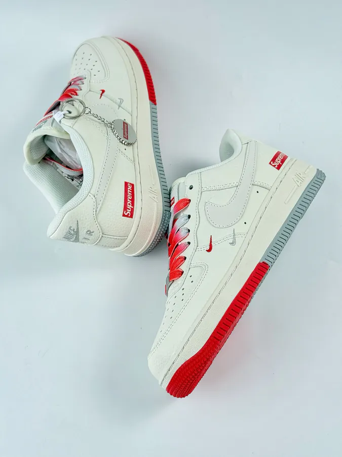 Nike Air Force 1 Low 07 x Supreme White Red Double Hook