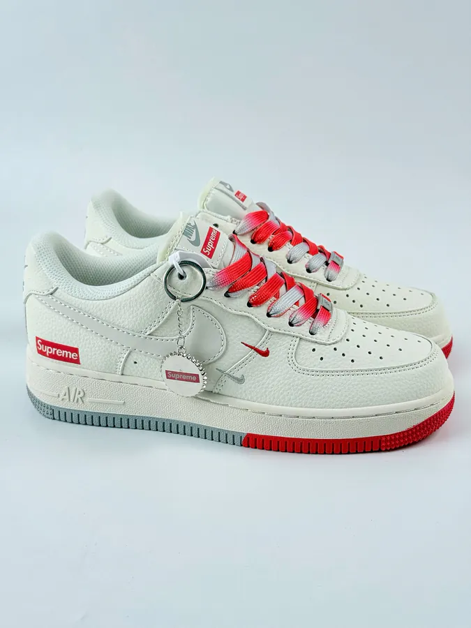 Nike Air Force 1 Low 07 x Supreme White Red Double Hook