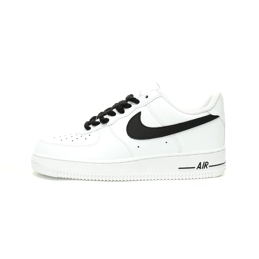 AF1 07 Low Classic Low Sneaker in Grained Calfskin
