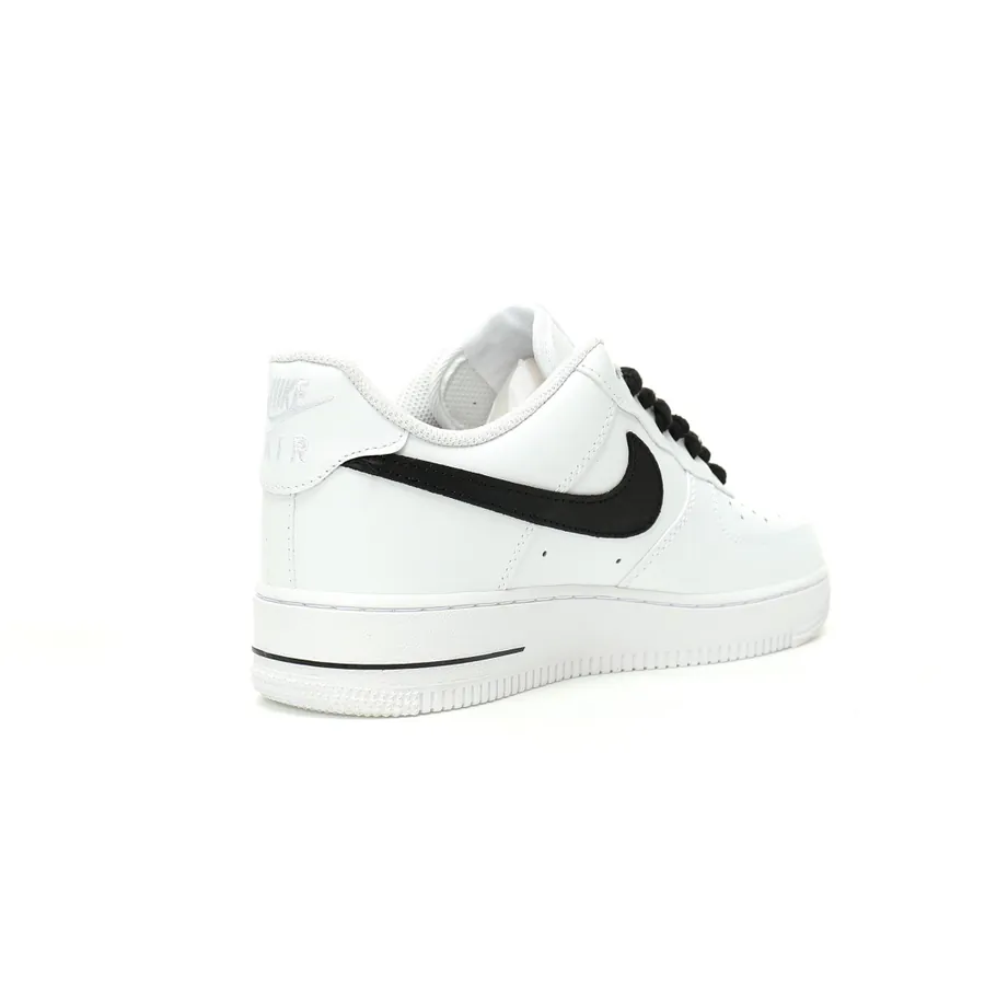 AF1 07 Low Classic Low Sneaker in Grained Calfskin