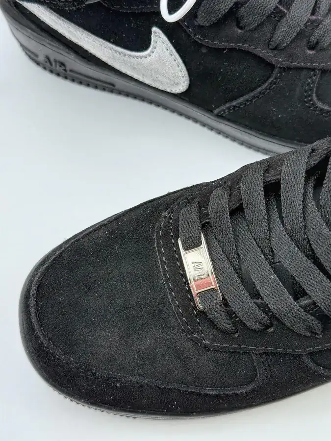 Nike Air Force 1 Mid 07 Classic Mid Sneaker