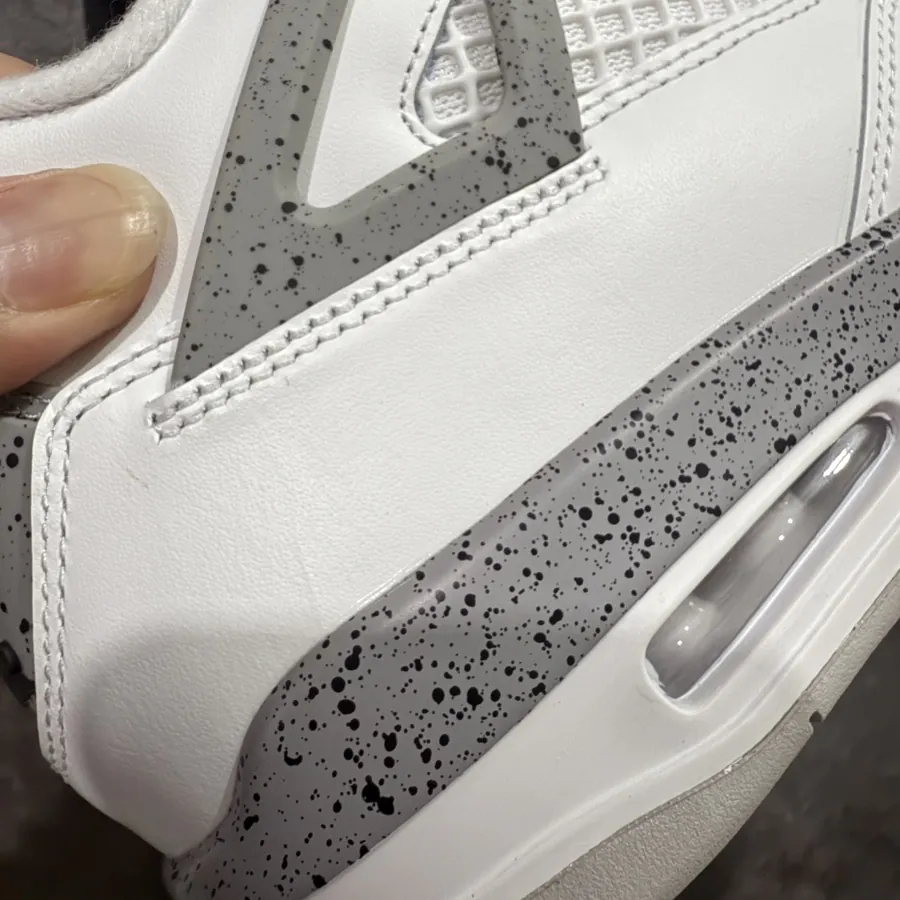 Air Jordan AJ4 Retro White Cement 2025 Edition