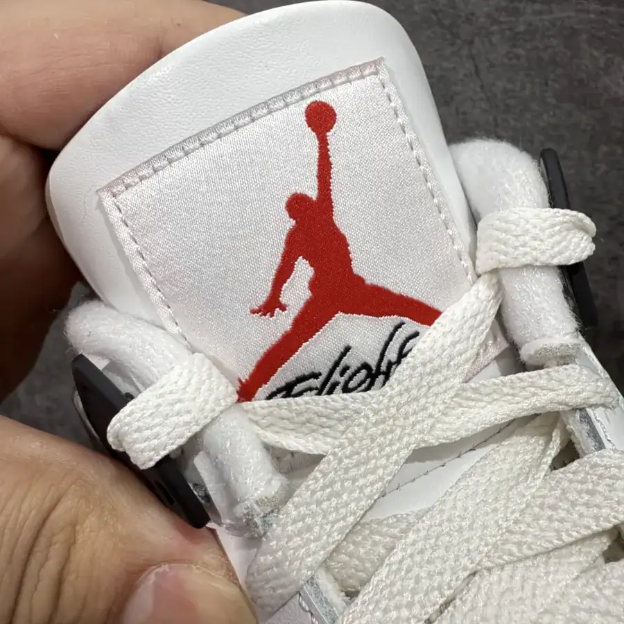 Air Jordan AJ4 Retro White Cement 2025 Edition