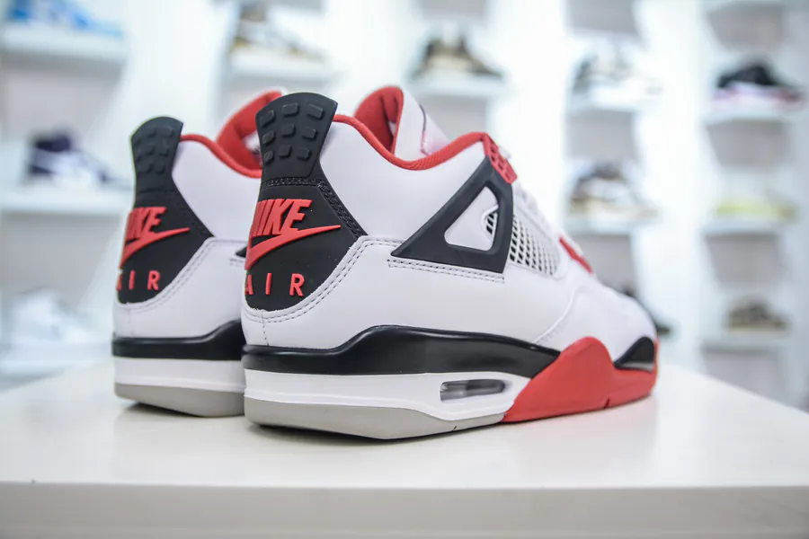 OG Original Air Jordan 4 Retro Fire Red