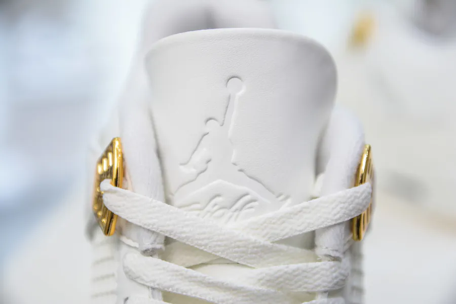 OG Original Air Jordan AJ4 in Metallic Gold and Cream White