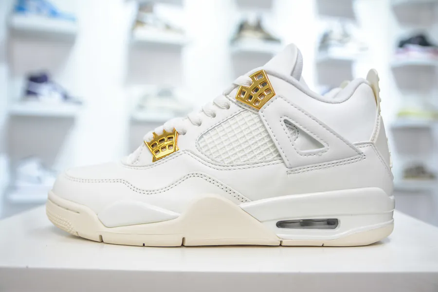 OG Original Air Jordan AJ4 in Metallic Gold