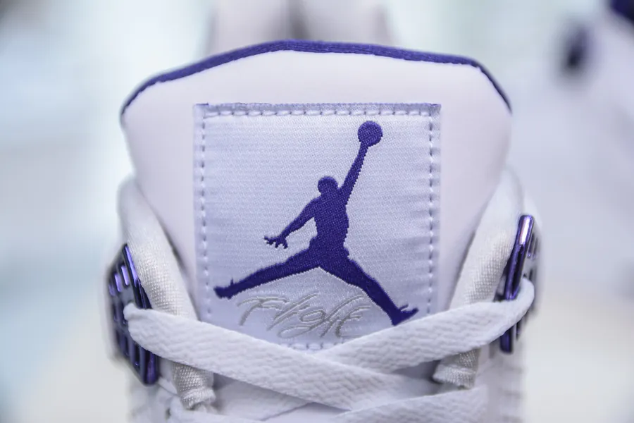 OG Original Air Jordan AJ4 Retro in White and Purple
