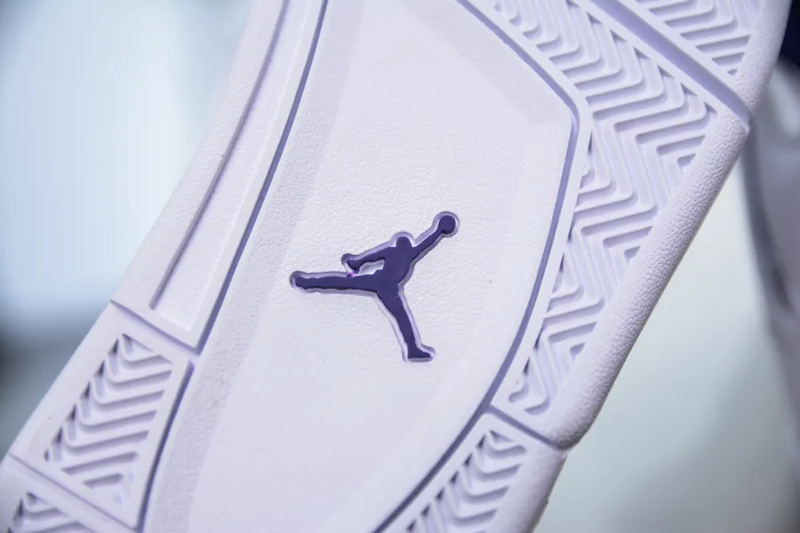OG Original Air Jordan AJ4 Retro in White and Purple