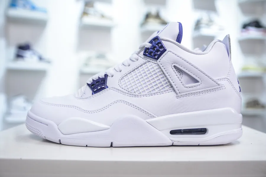OG Original Air Jordan AJ4 Retro in White and Purple