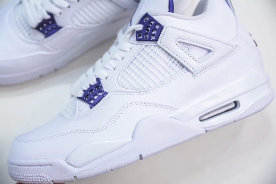 OG Original Air Jordan AJ4 Retro in White and Purple