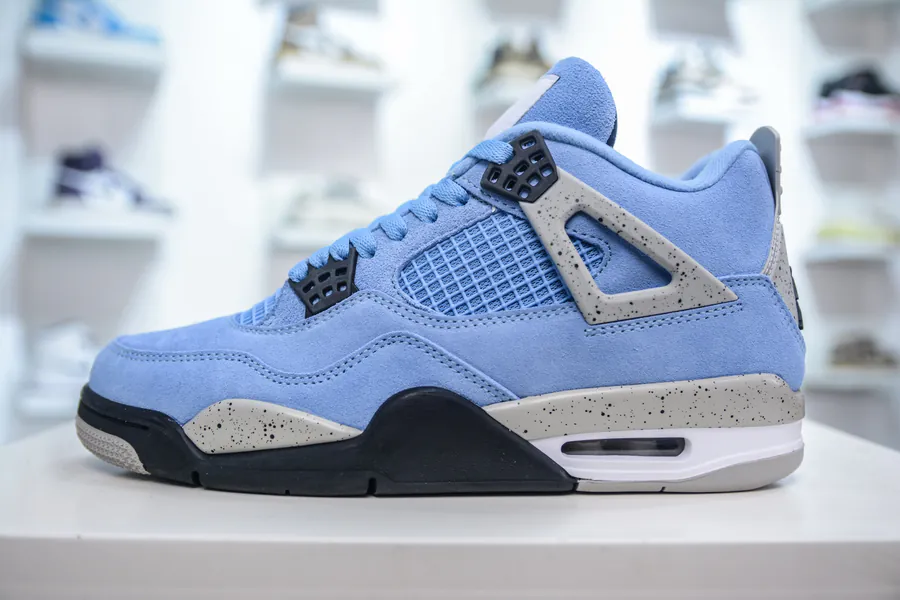 OG Original Air Jordan AJ4 Retro SE University Blue