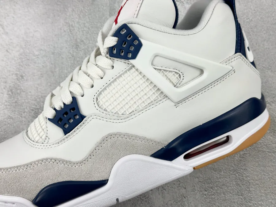 Nike SB x Jordan Air Jordan 4 'Navy' White Blue