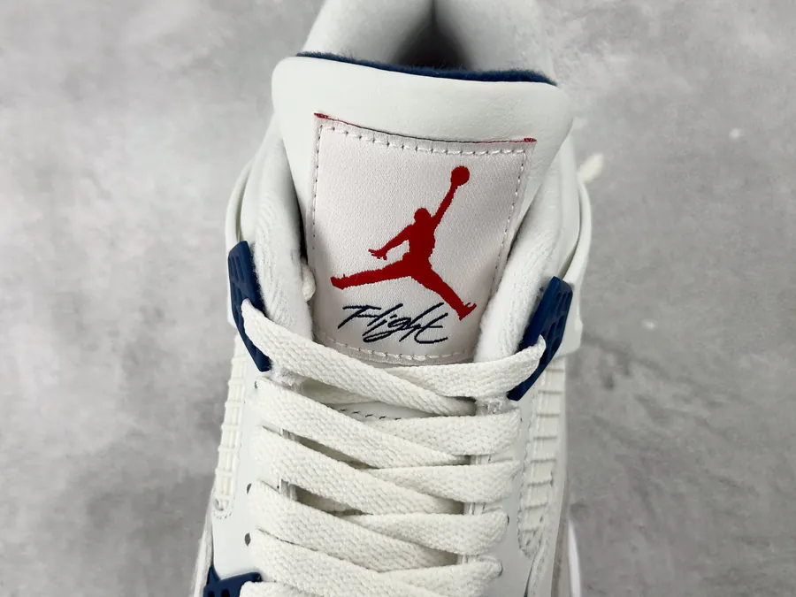 Nike SB x Jordan Air Jordan 4 'Navy' White Blue