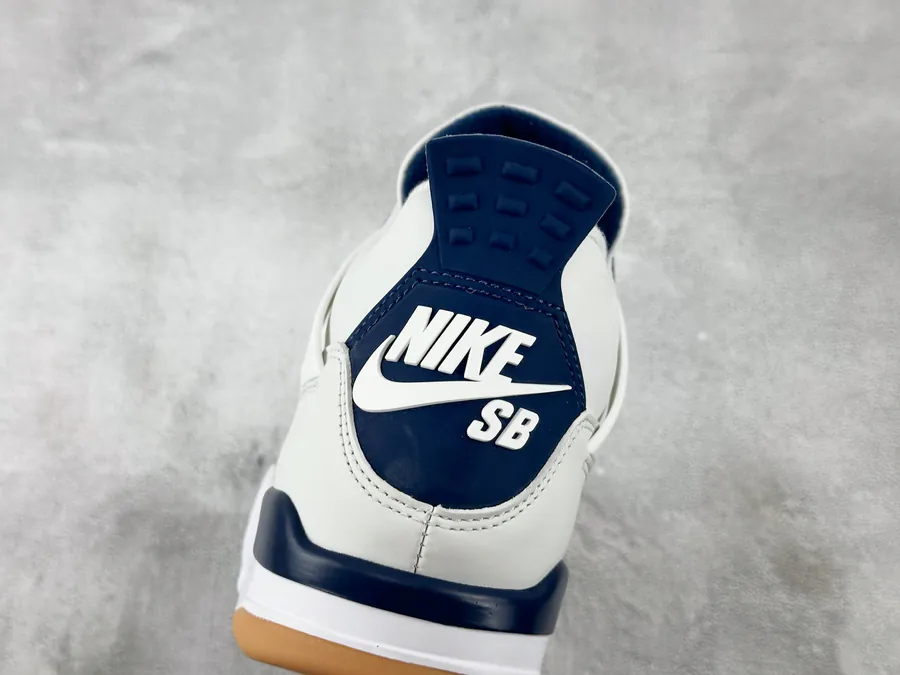 Nike SB x Jordan Air Jordan 4 'Navy' White Blue