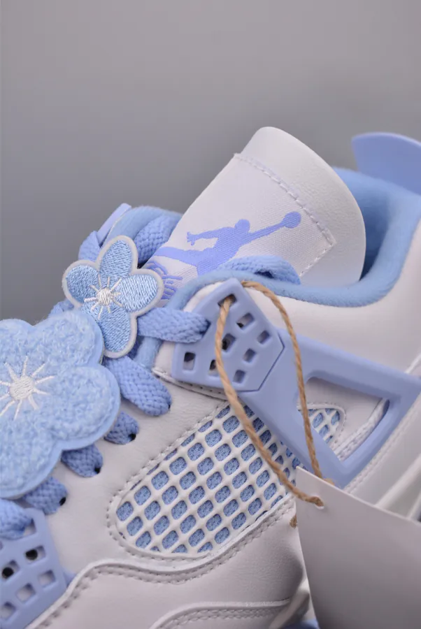 Air Jordan 4 Retro White Blue