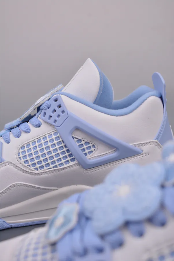 Air Jordan 4 Retro White Blue