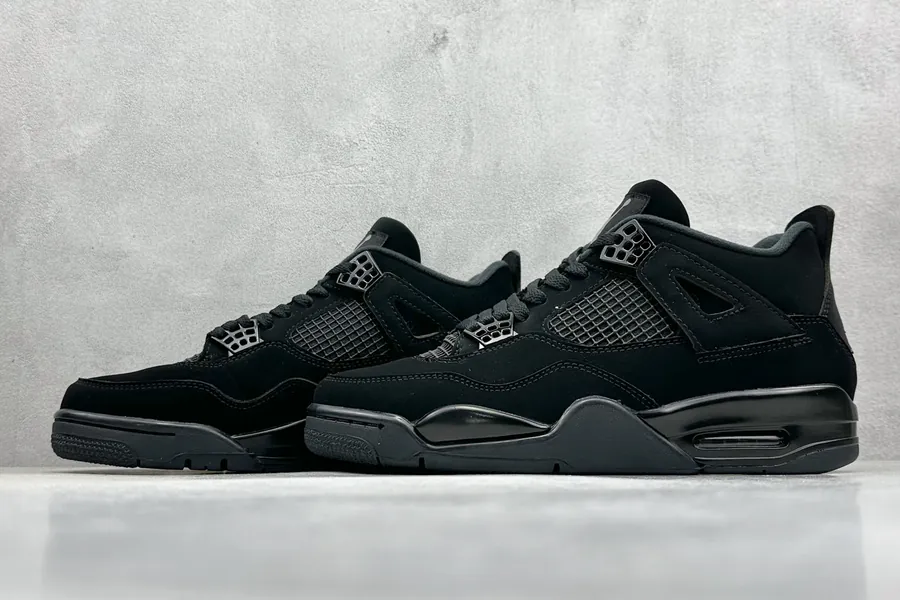 Air Jordan AJ4 Retro Black Cat