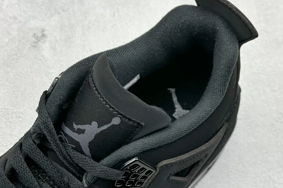 Air Jordan AJ4 Retro Black Cat