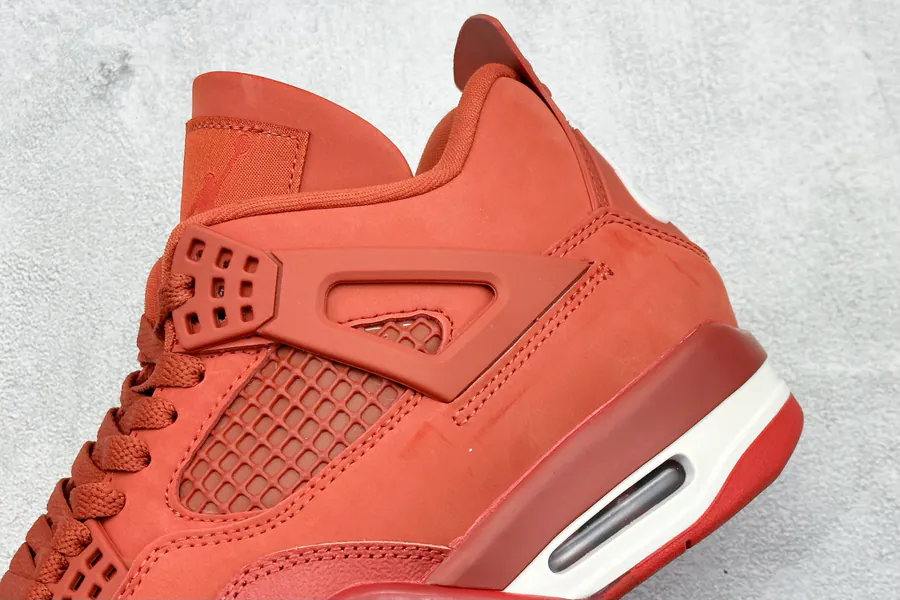 Air Jordan AJ4 Retro in Brick Red
