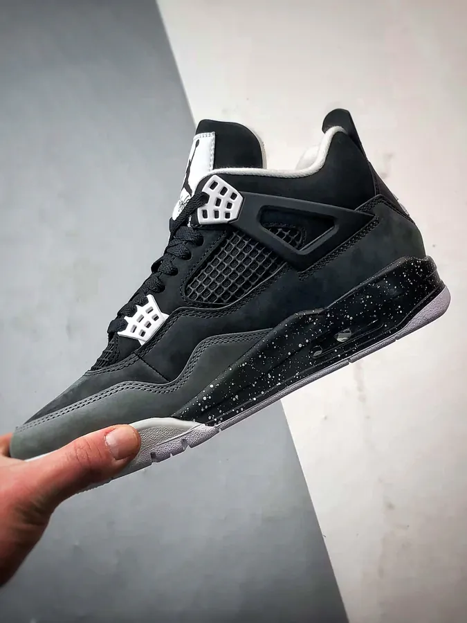 Air Jordan 4 Retro Fear Original Box & Authentic Craft