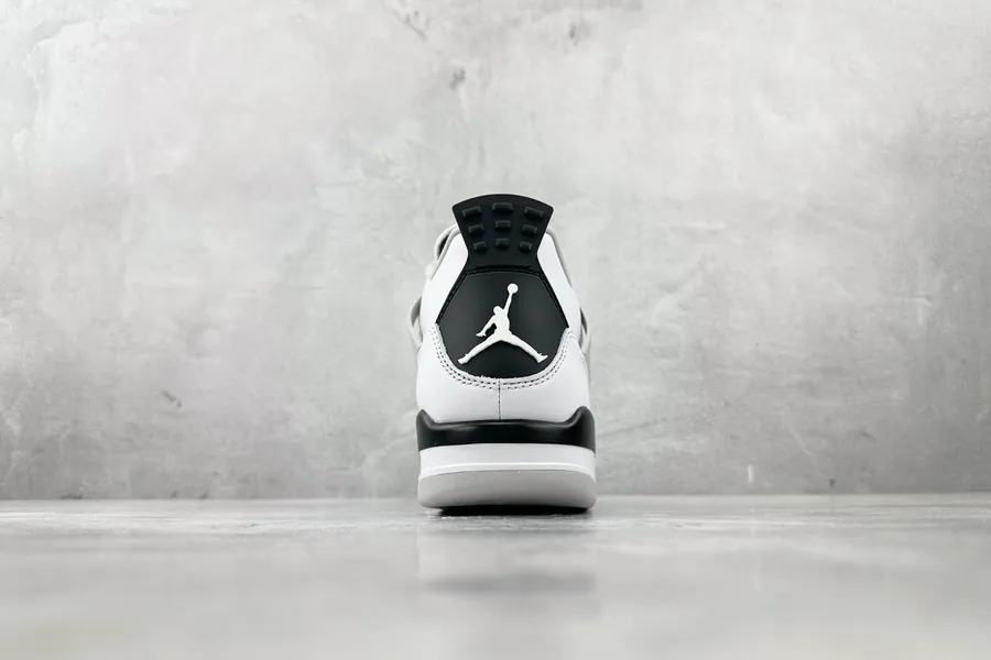 Jordan Air Jordan 4 Retro 'Military Black' Bucket Bag