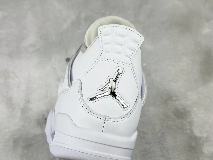 Jordan Air Jordan 4 Retro Pure Money Silver Buckle