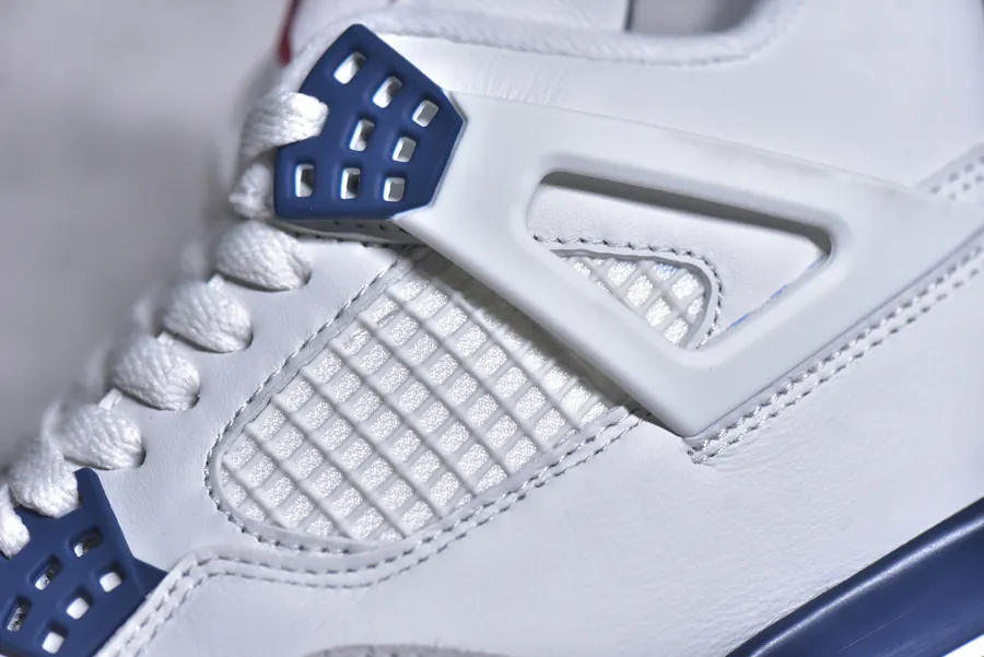 Nike SB x Air Jordan 4 Navy Blue Authentic Collaboration Sneaker